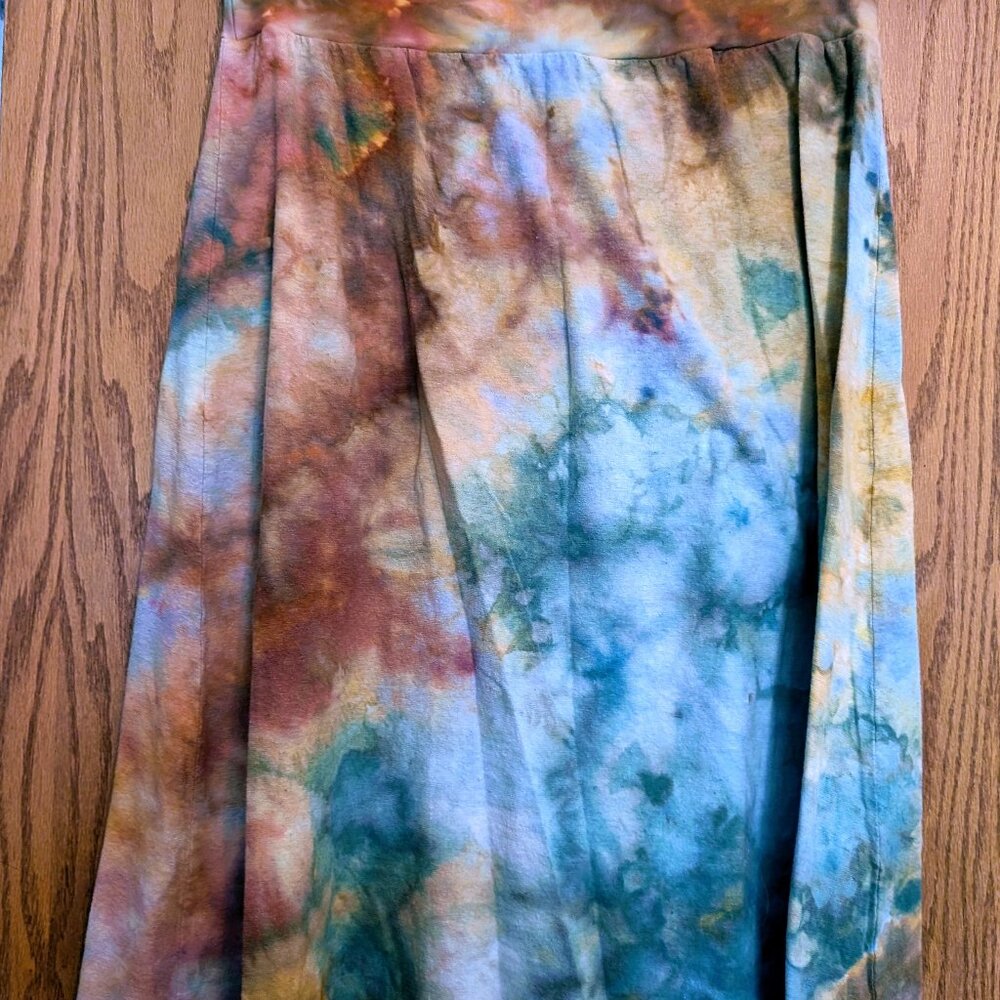Gaia Conceptions OOAK Ice Dyed Below Knee Wanderer Skirt, XXL - New
